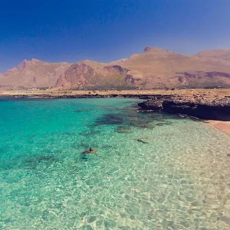 بيت للعطل Belvilla By Oyo Splendid Near كاستيلاّماري ديل غو